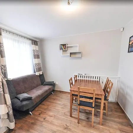 Wczasowisko Tolkowo Domek letniskowy *